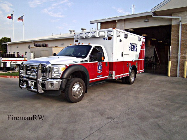 ford ambulance medic wheeledcoach