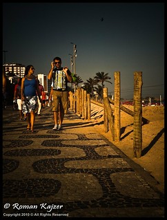 Rio - Ipanema Beach 7241797 Walk on the side