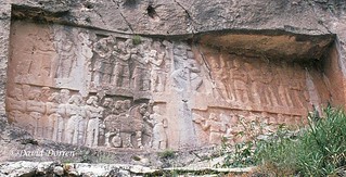 1976.05-26b تنگ چوگان Tang-i-Chogan Sasanian Relief (Bishapur VI) of Shapur II (309-379 A.D.), the suppression of a revolt.