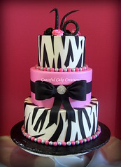 Zebra Birthday Cake on Hot Pink And Zebra Print Sweet Sixteen Birthday Cake