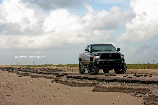 sky beach gulfofmexico clouds truck canon coast sand texas offroad 4x4 dodge ram lifted ram2500 sportedition