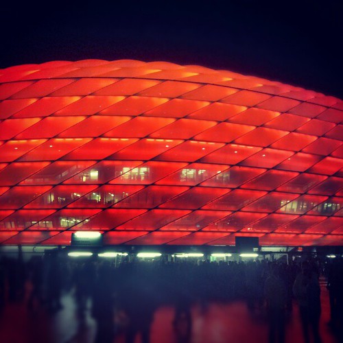 münchen square bayern football squareformat cl hdr championsleague allianzarena fcbayernmünchen iphoneography androidography instagram instagramapp xproii uploaded:by=instagram foursquare:venue=4ade0d29f964a520216b21e3 prohdrcamera