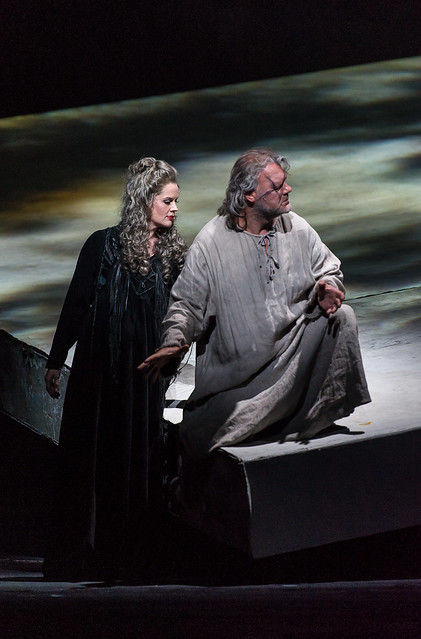 Bryn Terfel as Wanderer and MARIA RADNER as Erda in Siegfried © Clive Barda / ROH 2012