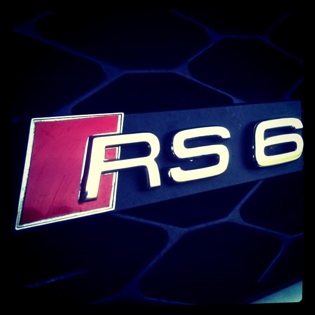 instagramapp square squareformat iphoneography uploaded:by=instagram xproii 2003 audi rs6 c5 v8 twin turbo biturbo car grill grille badge iphone 4s
