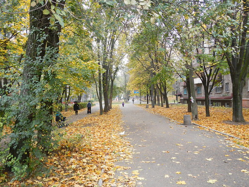 Sidewalk in Mariupol ©  karpidis