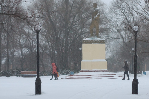 park, morning, snow ©  Eugene Romanenko