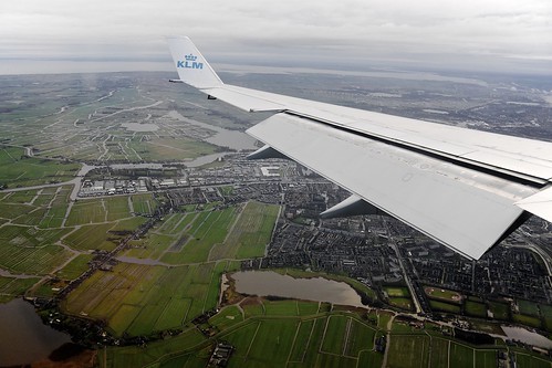 Approach to Amsterdam (AMS)