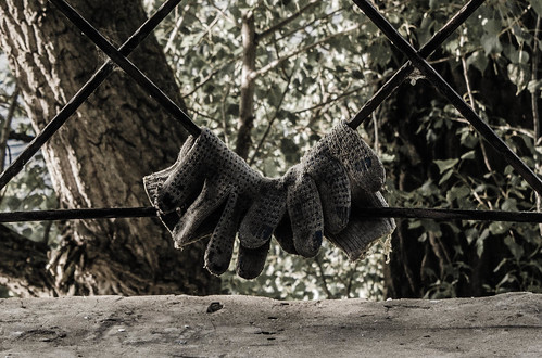 Gloves ©  Raymond Zoller