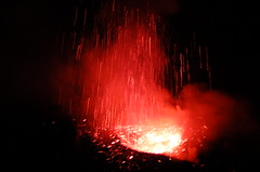 23 Erupciones de lava en el Stromboli