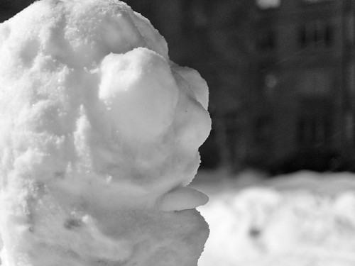 Snowman ©  Mikhail Kryshen