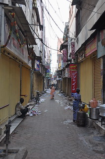 India - Tamil Nadu - Madurai - Streetlife - 157