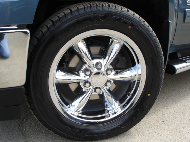 wheels tires accessories tonneaucovers