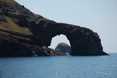 27 Arco de la Punta de Perciato en el NO de I. Salina
