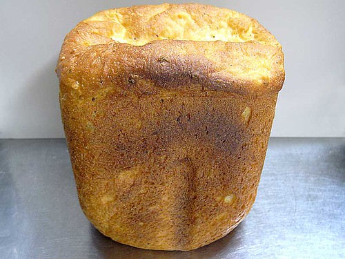 ブラックペッパーチーズパン