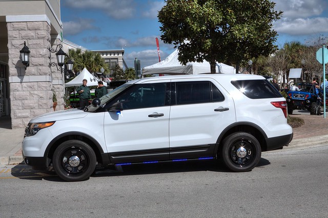 county white ford car florida explorer police law fl enforcement sheriff seminole suv spotting slicktop