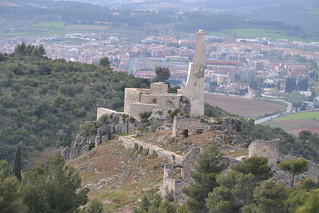 Castell de Subirats i Santuari de la Fontsanta