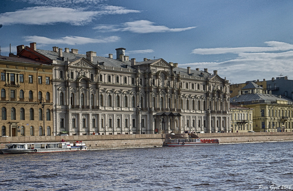 : New Michael Palace. Saint-Petersburg. - . -.