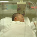 産まれた翌日の息子の写真