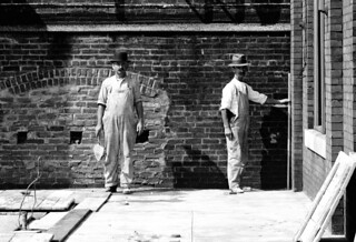 Bricklayer Masons, Frankford EL Construction, 1913