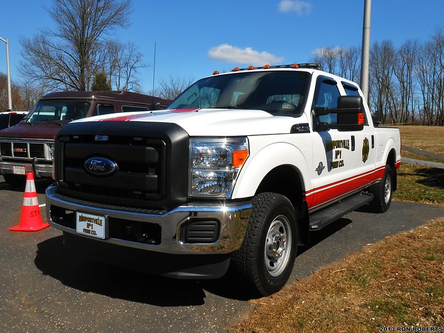 ford f250 diesel pickup truck powerstroke special service fire rescue newportville bristol township bucks county pennsylvania