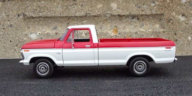 ford pickup f100 1973 diecast firstgear 125scale