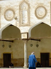 Mezquita Al Azhar • <a style="font-size:0.8em;" href="http://www.flickr.com/photos/92957341@N07/8537264900/" target="_blank">View on Flickr</a>