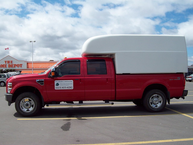 red ontario canada ford truck rouge parkinglot ottawa pickup camion parked mccord nepean f350 fx4 thehomedepot 4door crewcab builtfordtough ianmccord ianamccord rlalondeconstruction