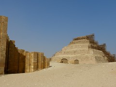 Saqqarah, nuevas piramides de Egipto • <a style="font-size:0.8em;" href="http://www.flickr.com/photos/92957341@N07/8537263496/" target="_blank">View on Flickr</a>