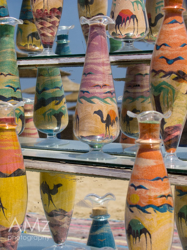 Colored Sand Kitsch in Vases