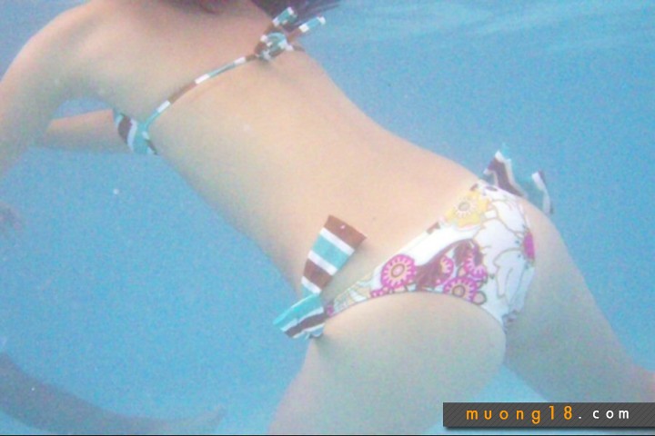 Hinhgaixinh.sextgem.com - Chụp lén em gái đang tấm tại bể bơi