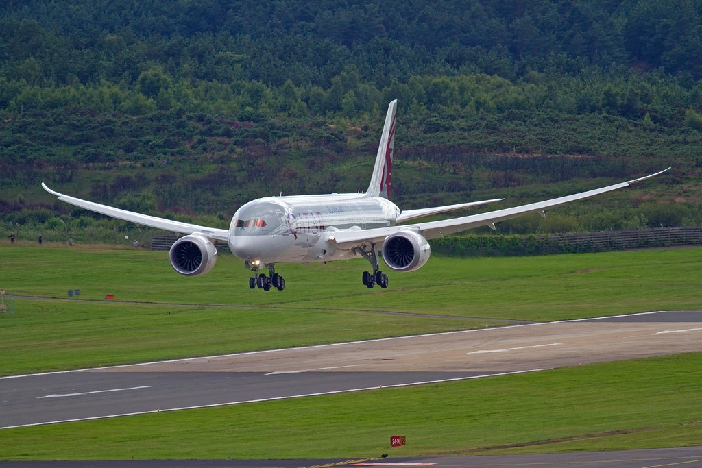 Qatar Airways Boeing 787 Dreamliner by RS Deakin, on Flickr