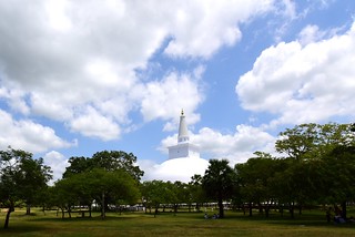 White Ruwanwelisaya  Dagoba, Anuradhapura,Sri Lanka, August 2016, D810 1654