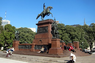 Buenos Aires - Retiro: Plaza San Martín - Monumento al General San Martín