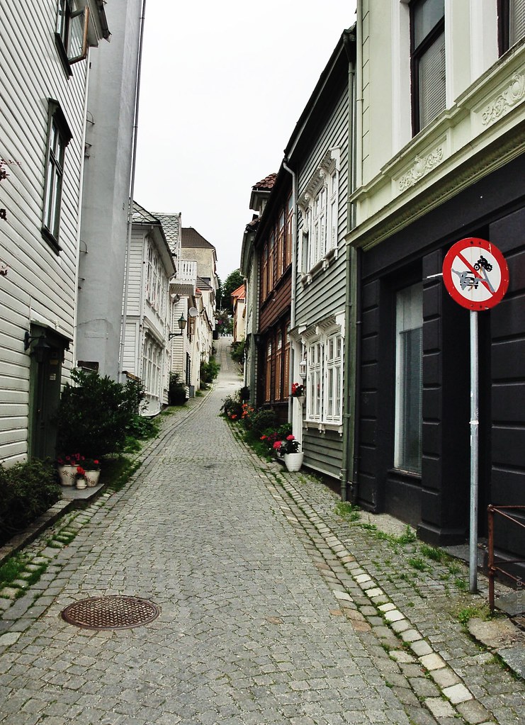 : Kjellersmauet st., Bergen