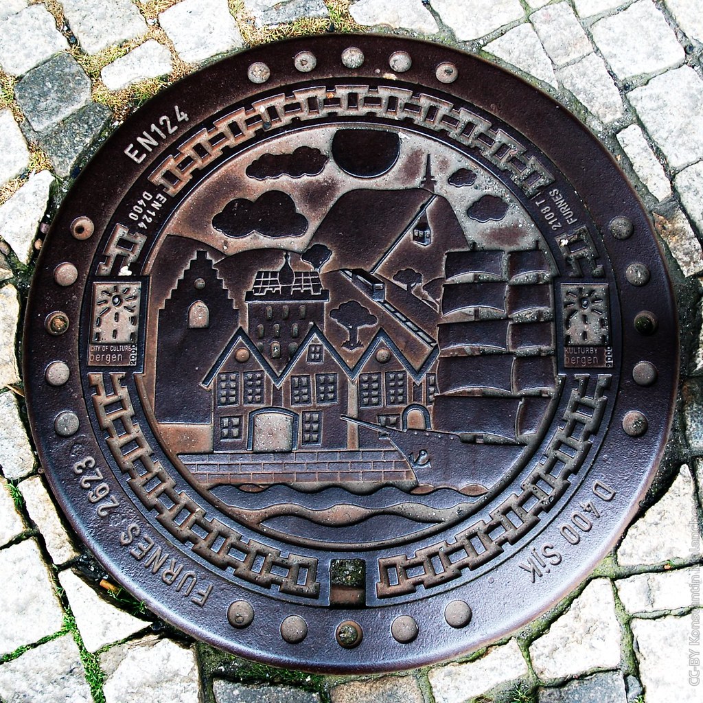 : Manhole in Bergen