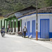 Le casette colorate con tetti di tegole di Leticia