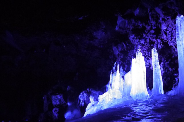 Narusawa Ice Cave / 鳴沢氷穴