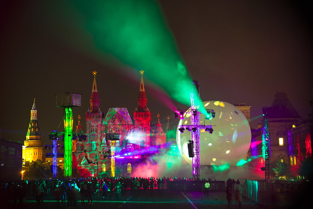 : Moscow. Festival Circle of light 2012. Red square.