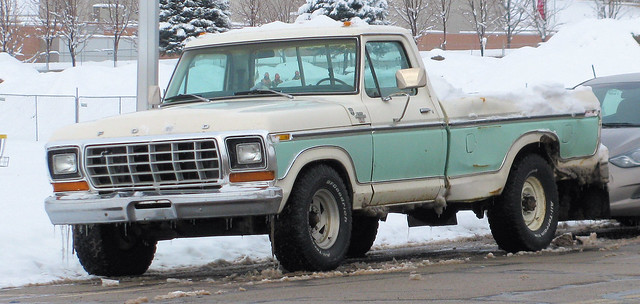 white snow green classic ford truck vintage rust rusty pickup pickuptruck dent rusted vehicle 1978 lariat dents beatup beater madeinusa americanmade 2wd dented fomoco twotone longbed f250 farmtruck 34ton eyellgeteven