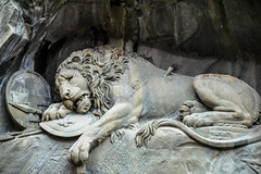 Lwendenkmal - Dying Lion Monument of Lucerne Switzerland (mbell1975) Tags: sculpture monument statue schweiz switzerland memorial europe suisse swiss lion luzern dying svizzera lucerne lucerna lwen lwendenkmal