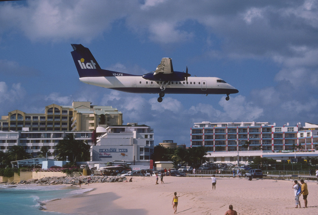 284cw - LIAT - The Caribbean Airline DHC by Aero Icarus, on Flickr