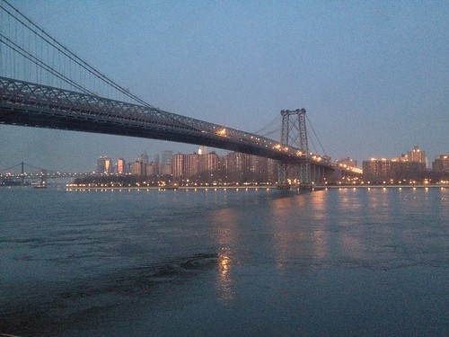 Brooklyn Bridge at dawn ©  Jason Eppink