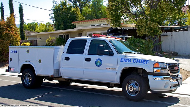 california usa alarm canon fire action chief 911 sierra firetruck cupertino emergency ems firedepartment gmc 3500 santaclaracounty 3alarm emsa eos7d sccfd emergencymedicalservicesagency