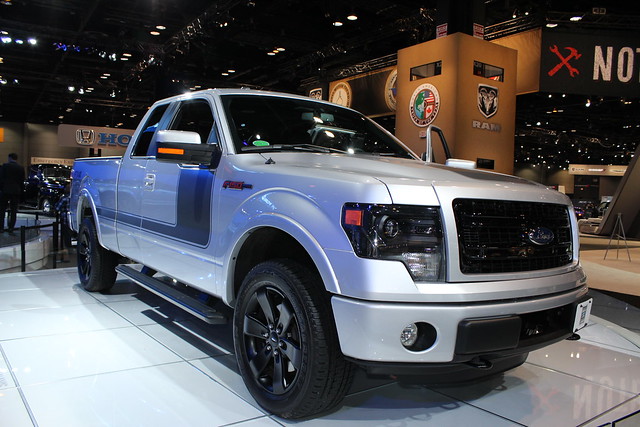 chicago truck illinois pickup chicagoautoshow mccormickplace fordf150fx4