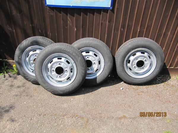 subaru mv1800 brumby brat pickup truck 4wd wheels ute tyres