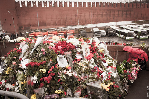 Flowers at murder scene. ©  Evgeniy Isaev