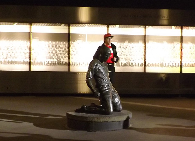 Thierry Henry statue