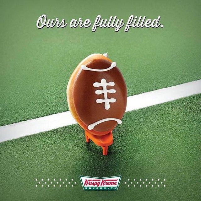 @krispykreme trolling the @Patriots. This feels like good brand engagement. #donuts #deflategate #patriots #nfl