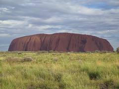 Uluru <a style="margin-left:10px; font-size:0.8em;" href="http://www.flickr.com/photos/83080376@N03/16262262310/" target="_blank">@flickr</a>