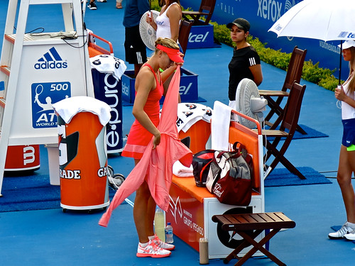 Maria Sharapova - Getting ready